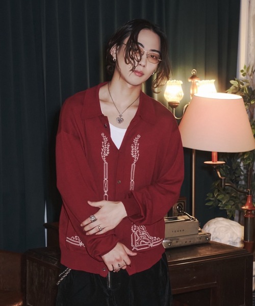 INTER FACTORY（インターファクトリー）の「takumu（MUU STUDIO） - Embroidered shirt cardigan / 刺繍シャツカーディガン（カーディガン/ボレロ・メンズ・ブラック/レッド・3/2）」の15枚目の写真