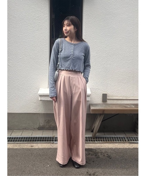 titivate（ティティベイト）の「コンパクトヘンリーネックロングスリーブトップス（Tシャツ/カットソー・レディース・グレー/ブラック系その他/アイボリー/ブラック/グレー系その他/ドット・L/M）」の9枚目の写真