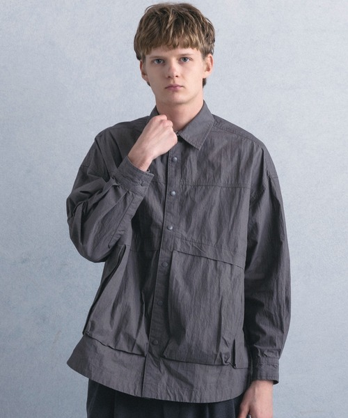 +phenix(プラスフェニックス)の「【WEB・直営店限定】+phenix(プラスフェニックス)CARGO SHIRT JACKET カーゴ シャツ ジャケット(シャツ/ブラウス・メンズ・グレー/ブラウン・M/L)」の12枚目の写真