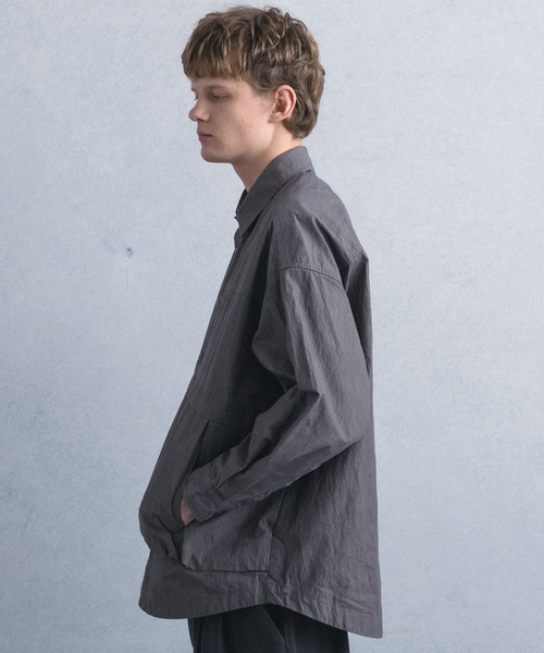 +phenix(プラスフェニックス)の「【WEB・直営店限定】+phenix(プラスフェニックス)CARGO SHIRT JACKET カーゴ シャツ ジャケット(シャツ/ブラウス・メンズ・グレー/ブラウン・M/L)」の14枚目の写真