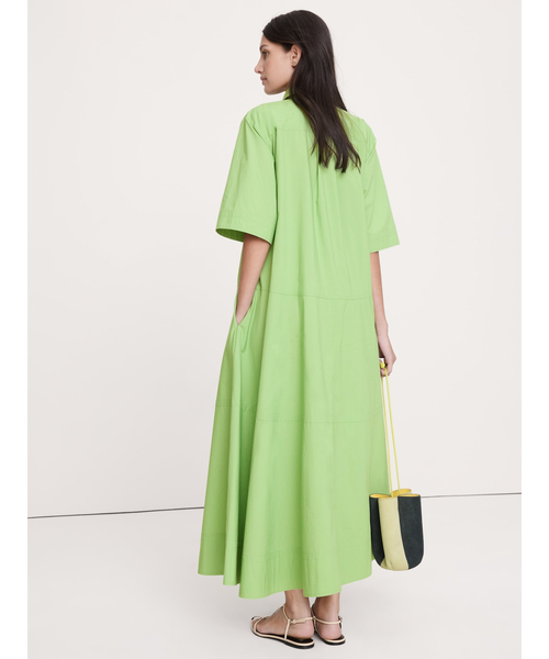 Banana Republic(バナナリパブリック)の「コットン ポプリン トラペーズ マキシ シャツドレス(ワンピース・レディース・レッド系その他/グリーン・L/M/S/XS)」の7枚目の写真