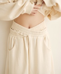 TITTY&CO.（ティティーアンドコー）の「ラメクロススウェットパンツ（スウェットパンツ）」