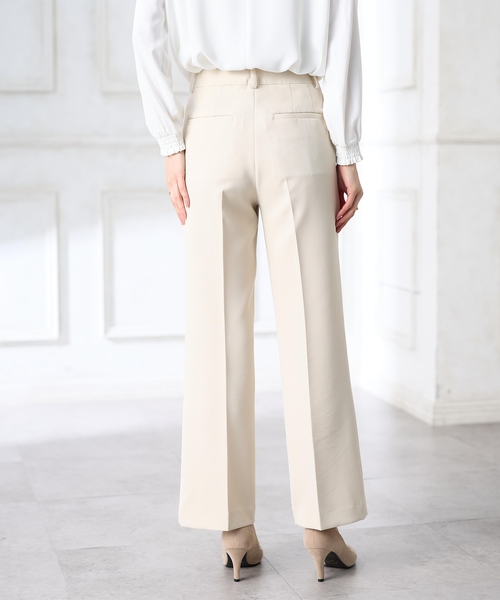 A/C DESIGN BY ALPHA CUBIC（エーシーデザインバイアルファキュービック）の「センタープレスストレッチパンツ【セットアップ対応・大きいサイズあり】（その他パンツ・レディース・ネイビー/ベージュ・64/67/70/76/73）」の12枚目の写真