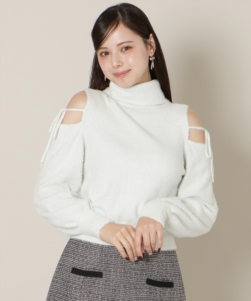 WILLSELECTION（ウィルセレクション）の「【New Year's Item】オープンショルダーラメフェザーニット（ニット/セーター・レディース・サックスブルー/オフホワイト/ブラック/ラベンダー・FREE）」の10枚目の写真