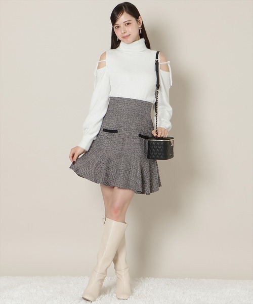 WILLSELECTION（ウィルセレクション）の「【New Year's Item】オープンショルダーラメフェザーニット（ニット/セーター・レディース・サックスブルー/オフホワイト/ブラック/ラベンダー・FREE）」の13枚目の写真