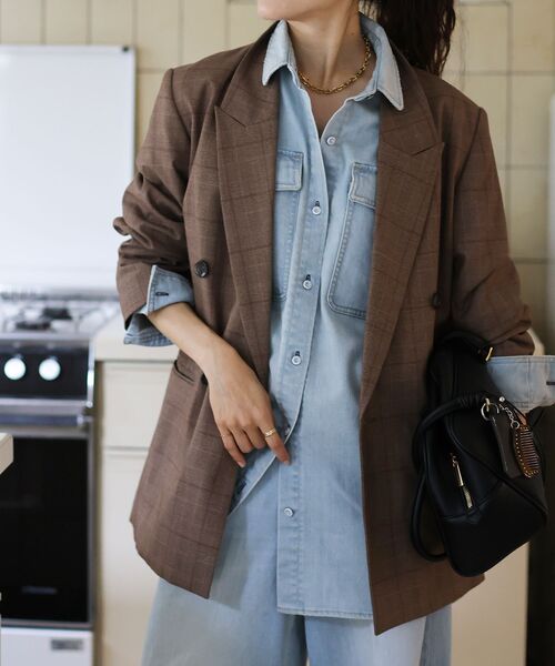 le.coeur blanc（ルクールブラン）の「HealthyDENIMヘルシーデニムAlmondShirt（シャツ/ブラウス・レディース・サックスブルー/イエロー・38）」の14枚目の写真