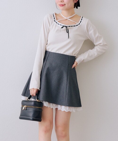continuer de NICE CLAUP（コンティニューデナイスクラップ）の「【2026SS】【セットアップ対応】裾レースミニスカート（スカート・レディース・ベージュ/ネイビー/チャコールグレー・FREE）」の6枚目の写真