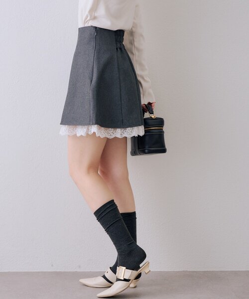continuer de NICE CLAUP（コンティニューデナイスクラップ）の「【2026SS】【セットアップ対応】裾レースミニスカート（スカート・レディース・ベージュ/ネイビー/チャコールグレー・FREE）」の8枚目の写真