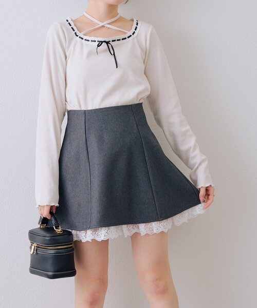 continuer de NICE CLAUP（コンティニューデナイスクラップ）の「【2026SS】【セットアップ対応】裾レースミニスカート（スカート・レディース・ベージュ/ネイビー/チャコールグレー・FREE）」の9枚目の写真