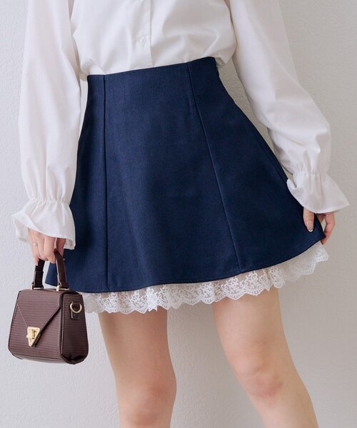continuer de NICE CLAUP（コンティニューデナイスクラップ）の「【2026SS】【セットアップ対応】裾レースミニスカート（スカート・レディース・ベージュ/ネイビー/チャコールグレー・FREE）」の3枚目の写真