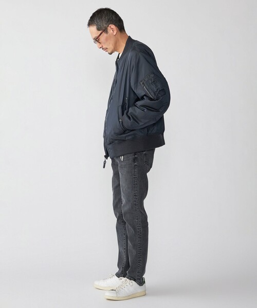 RED CARD TOKYO（レッドカード）の「【SHIPS別注】RED CARD: RHYTHM SP クリーン ウォッシュ（デニムパンツ・メンズ・ダークグレー/ネイビー・29/30/31/32/33/34）」の5枚目の写真