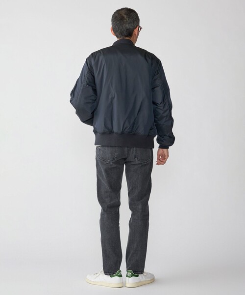 RED CARD TOKYO（レッドカード）の「【SHIPS別注】RED CARD: RHYTHM SP クリーン ウォッシュ（デニムパンツ・メンズ・ダークグレー/ネイビー・29/30/31/32/33/34）」の6枚目の写真