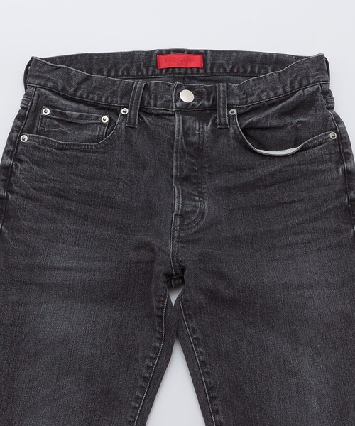 RED CARD TOKYO（レッドカード）の「【SHIPS別注】RED CARD: RHYTHM SP クリーン ウォッシュ（デニムパンツ・メンズ・ダークグレー/ネイビー・29/30/31/32/33/34）」の14枚目の写真