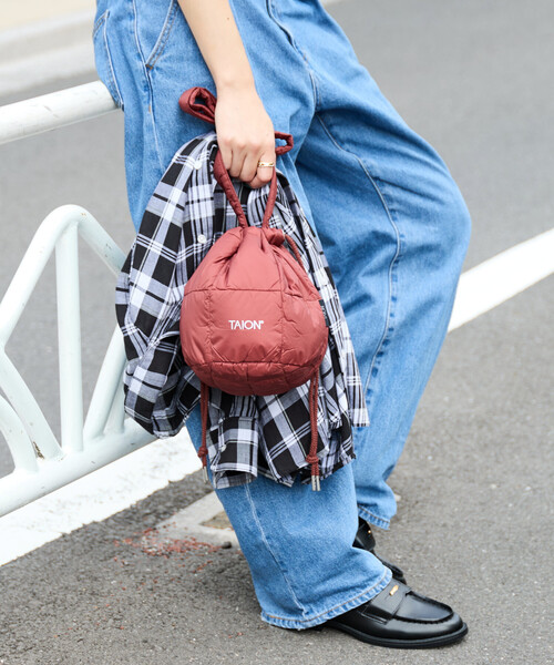 FREAK'S STORE(フリークスストア)の「【TAION】ショルダーバッグ(ショルダーバッグ・レディース・ベージュ・ONE SIZE)」の3枚目の写真