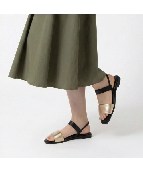 Mode et Jacomo（モードエジャコモ）の「シンプルフラットストラップサンダル（サンダル・レディース・ブラック/シルバー/ゴールド・22.5cm/23cm/23.5cm/24cm/24.5cm）」の15枚目の写真