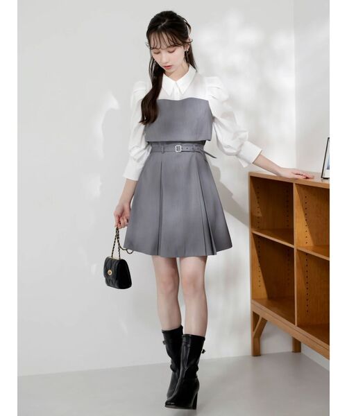 dazzlin（ダズリン）の「2WAYボウタイレイヤードミニワンピース（ワンピース・レディース・ネイビー/ベージュ/チャコールグレー・MEDIUM/SMALL）」の7枚目の写真