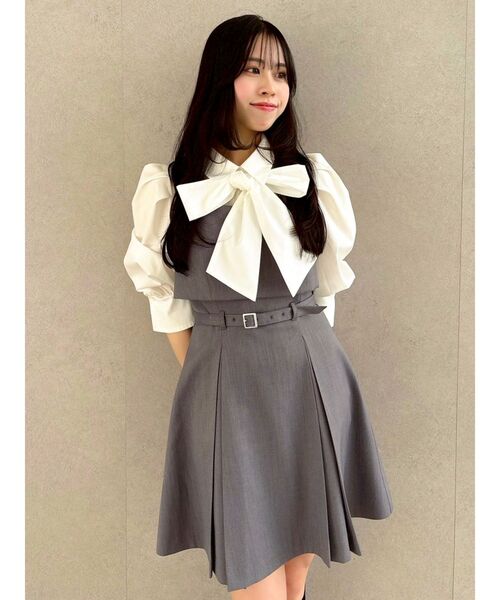 dazzlin(ダズリン)の「2WAYボウタイレイヤードミニワンピース(ワンピース・レディース・ネイビー/ベージュ/チャコールグレー・MEDIUM/SMALL)」の18枚目の写真