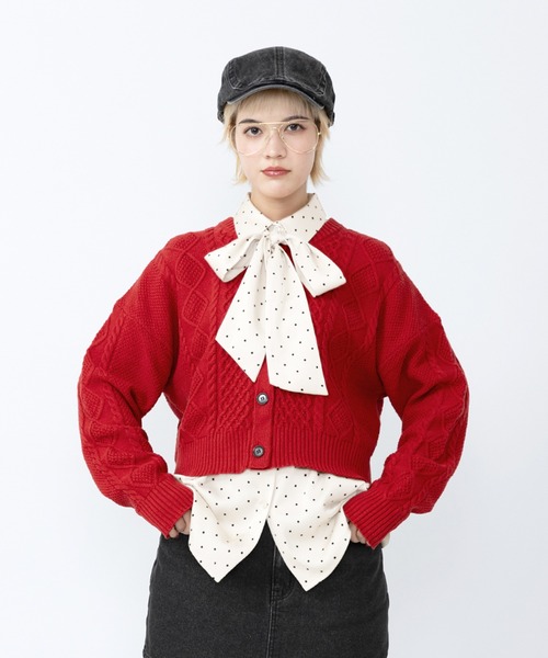 PUNYUS（プニュズ）の「ケーブルニットカーディガン（カーディガン/ボレロ・レディース・レッド/ホワイト/グレー・1/2/3/4/5）」の17枚目の写真