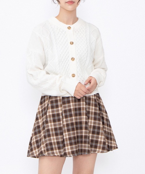 PUNYUS（プニュズ）の「ケーブルニットカーディガン（カーディガン/ボレロ・レディース・レッド/ホワイト/グレー・1/2/3/4/5）」の18枚目の写真