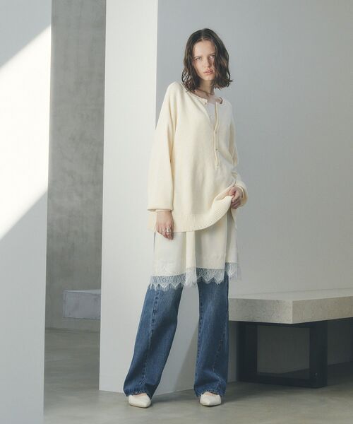 YECCA VECCA（イェッカヴェッカ）の「ORGABITS切替ストレートデニム（デニムパンツ・レディース・インディゴブルー/ライトインディゴブルー・S/M）」の6枚目の写真