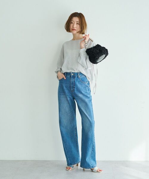 YECCA VECCA（イェッカヴェッカ）の「ORGABITS切替ストレートデニム（デニムパンツ・レディース・インディゴブルー/ライトインディゴブルー・S/M）」の22枚目の写真