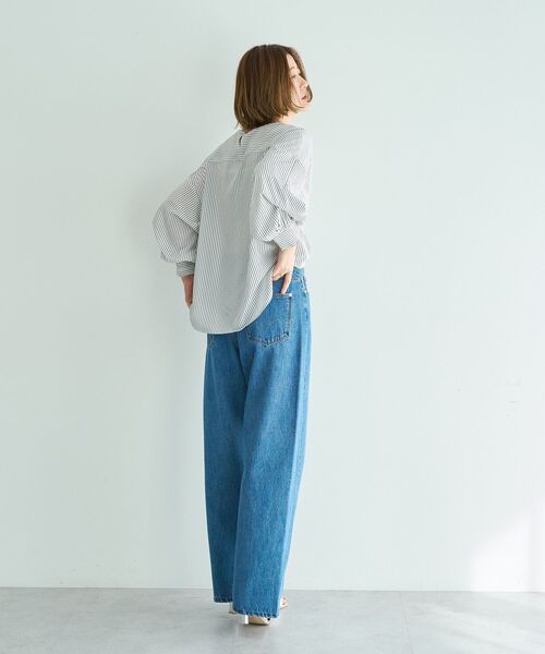 YECCA VECCA（イェッカヴェッカ）の「ORGABITS切替ストレートデニム（デニムパンツ・レディース・インディゴブルー/ライトインディゴブルー・S/M）」の14枚目の写真