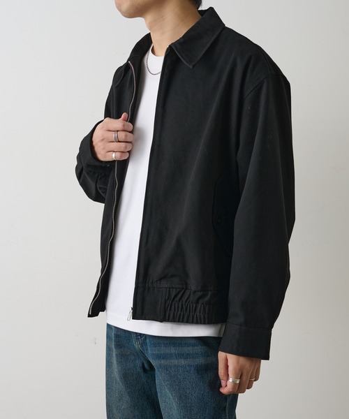 COLONY 2139（コロニートゥーワンスリーナイン）の「コットンツイルワークジャケット（ブルゾン・メンズ・ベージュ/ブラック・MEDIUM/LARGE）」の4枚目の写真