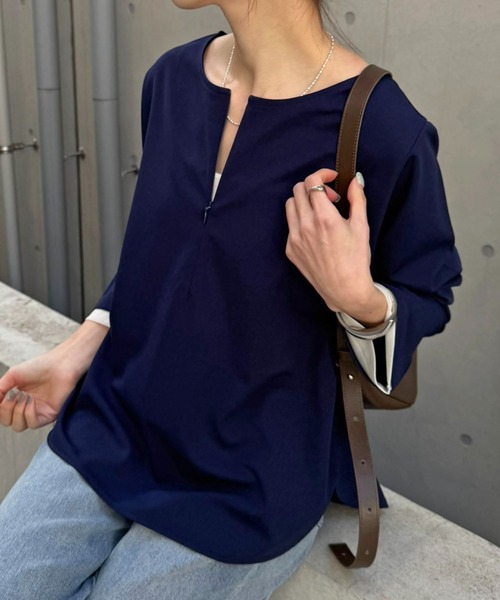 COLLAGE GALLARDAGALANTE(コラージュガリャルダガランテ)の「袖シアー切替ロンT(Tシャツ/カットソー・レディース・ネイビー/ピンク/オフホワイト・FREE)」の17枚目の写真