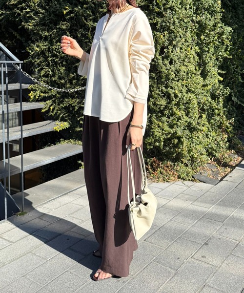 COLLAGE GALLARDAGALANTE(コラージュガリャルダガランテ)の「袖シアー切替ロンT(Tシャツ/カットソー・レディース・ネイビー/ピンク/オフホワイト・FREE)」の9枚目の写真