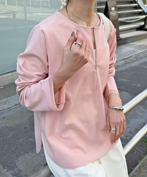 COLLAGE GALLARDAGALANTE(コラージュガリャルダガランテ)の「袖シアー切替ロンT(Tシャツ/カットソー・レディース・ネイビー/ピンク/オフホワイト・FREE)」の16枚目の写真