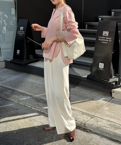 COLLAGE GALLARDAGALANTE(コラージュガリャルダガランテ)の「袖シアー切替ロンT(Tシャツ/カットソー・レディース・ネイビー/ピンク/オフホワイト・FREE)」の15枚目の写真