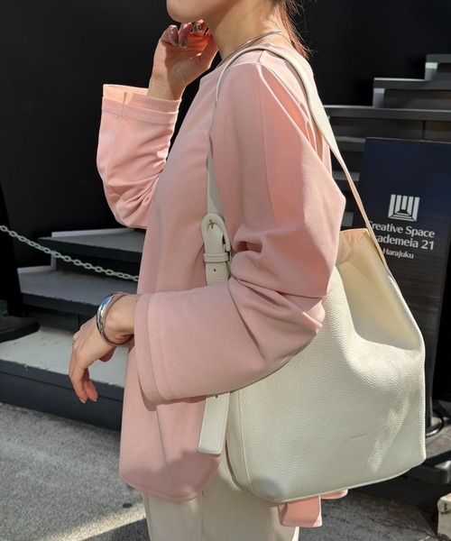 COLLAGE GALLARDAGALANTE(コラージュガリャルダガランテ)の「袖シアー切替ロンT(Tシャツ/カットソー・レディース・ネイビー/ピンク/オフホワイト・FREE)」の19枚目の写真