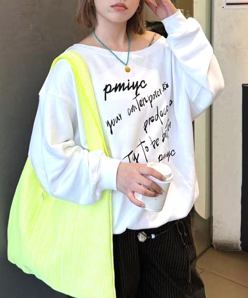 Vipoa(ヴィポア)の「Off shoulder logo print sweatshirt(スウェット・レディース・グレー/ホワイト・FREE)」の13枚目の写真