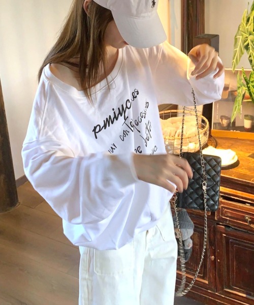 Vipoa(ヴィポア)の「Off shoulder logo print sweatshirt(スウェット・レディース・グレー/ホワイト・FREE)」の16枚目の写真
