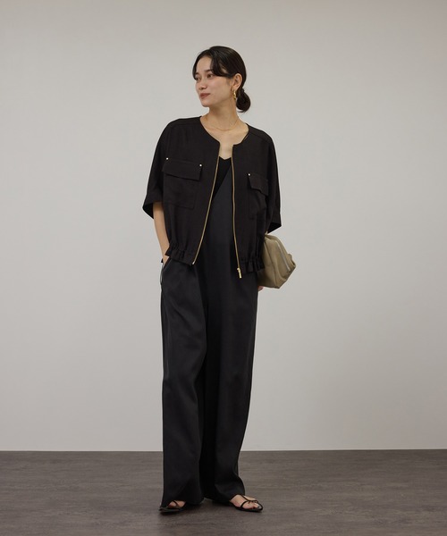 SALON adam et rope'（サロン アダム エ ロペ）の「【WEB限定】ハーフスリーブドロストライトブルゾン（ブルゾン・レディース・ブラック/ブラウン系その他3/オフホワイト・FREE）」の5枚目の写真