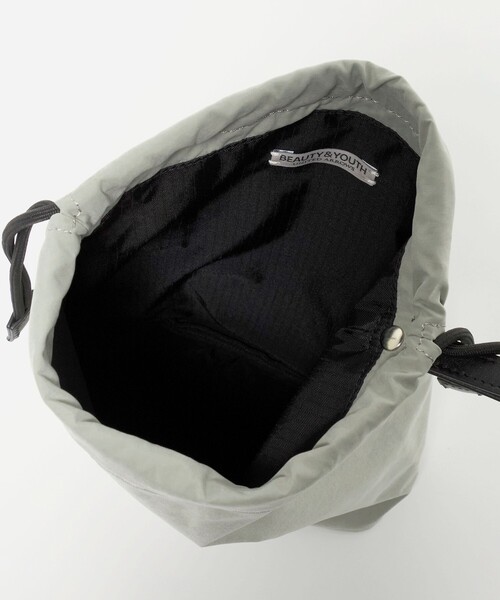 BEAUTY&YOUTH UNITED ARROWS(ビューティーアンドユースユナイテッドアローズ)の「ソフト ファブリック パース(ハンドバッグ・メンズ・ライム/ブラック・FREE)」の10枚目の写真