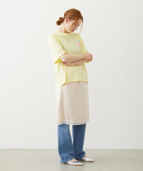 MILKFED.(ミルクフェド)の「MELTY STRAWBERRY WIDE S/S TEE(Tシャツ/カットソー・レディース・オフホワイト/イエロー/ネイビー・M/L)」の20枚目の写真