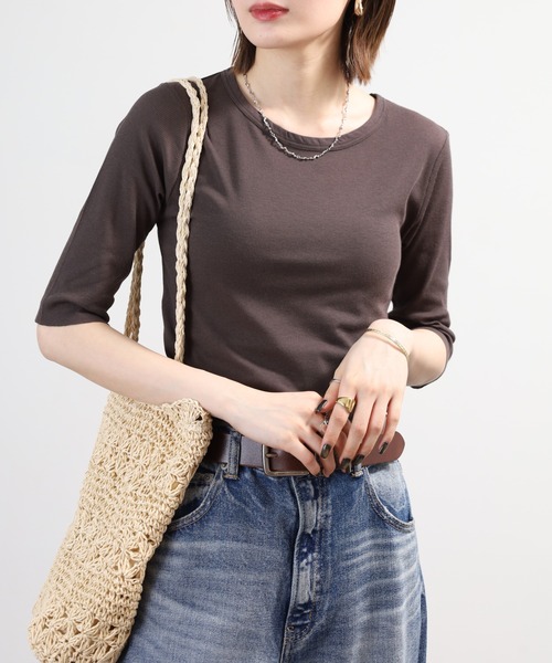 SO(エスオー)の「ロングTシャツ 半端袖(Tシャツ/カットソー・レディース・ブラック/ホワイト/チャコール/ベージュ・L/S/M)」の16枚目の写真