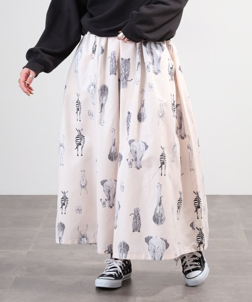 BARNDOOR(バーンドア)の「ピーチスキンおしり総柄キュロット 26SS(その他パンツ・レディース・ネイビー/アイボリー/カーキ・FREE)」の1枚目の写真