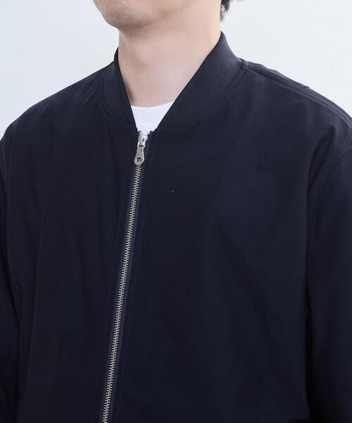 MEN'S MELROSE（メンズメルローズ）の「サークルストレッチフライトジャケット | 軽量 / ストレッチ / 吸水速乾（ブルゾン・メンズ・ベージュ/ネイビー/チャコールグレー・3/4）」の8枚目の写真