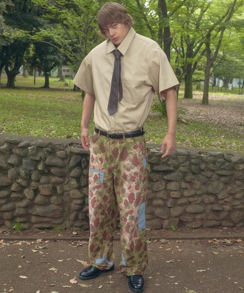 KHOKI(コッキ)の「【KHOKI/コッキ】Patchworked Camo Pants(カーゴパンツ・メンズ・ブラック/カーキ・1/2)」の9枚目の写真