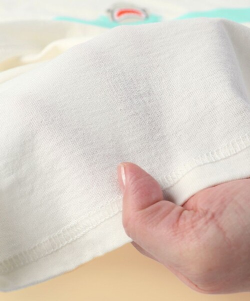 BRANSHES（ブランシェス）の「【WEB限定】カラバリアソート半袖Tシャツ（Tシャツ/カットソー・キッズ・マスタード/ブラウン/イエロー/ブルー/杢グレー/オフホワイト・130/90/100/140/150/120/110）」の21枚目の写真