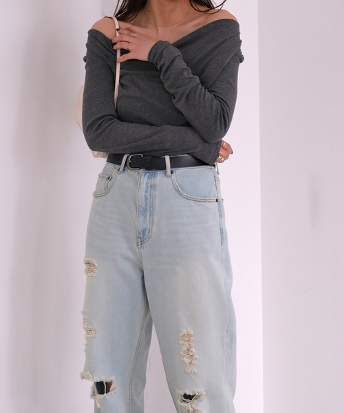 AKTE(アクテ)の「アシンメトリーギャザーカットソープルオーバー(Tシャツ/カットソー・レディース・アイボリー/チャコールグレー/セージグリーン・FREE)」の5枚目の写真