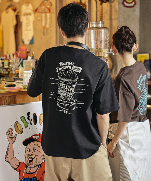 FREAK'S STORE(フリークスストア)の「限定展開 Burger Factory×FREAK'S STORE バーガーファクトリー 別注 ビッグシルエット バックプリント クルーネック Tシャツ(Tシャツ/カットソー・メンズ・ピンク/ブラウン/ホワイト/アッシュグレー/ブラック・LARGE/MEDIUM/SMALL)」の11枚目の写真