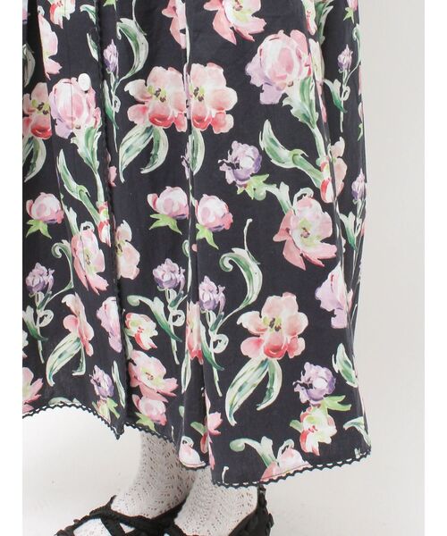 merry jenny（メリージェニー）の「flowerプリーツワンピース（ワンピース・レディース・ブラック/オフホワイト・FREE）」の10枚目の写真