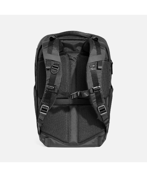 Aer（エアー）の「AER　Travel Pack 4 35L X-Pac　/　AER-29071（バックパック/リュック・メンズ・ブラック・FREE）」の5枚目の写真
