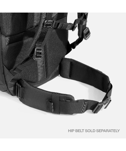 Aer（エアー）の「AER　Travel Pack 4 35L X-Pac　/　AER-29071（バックパック/リュック・メンズ・ブラック・FREE）」の15枚目の写真