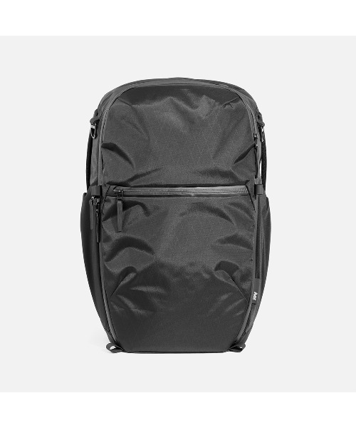 Aer（エアー）の「AER　Travel Pack 4 35L X-Pac　/　AER-29071（バックパック/リュック・メンズ・ブラック・FREE）」の3枚目の写真