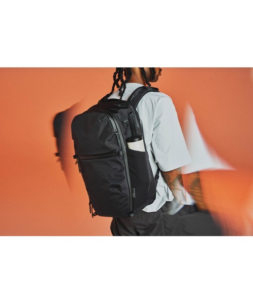 Aer（エアー）の「AER　Travel Pack 4 35L X-Pac　/　AER-29071（バックパック/リュック・メンズ・ブラック・FREE）」の19枚目の写真