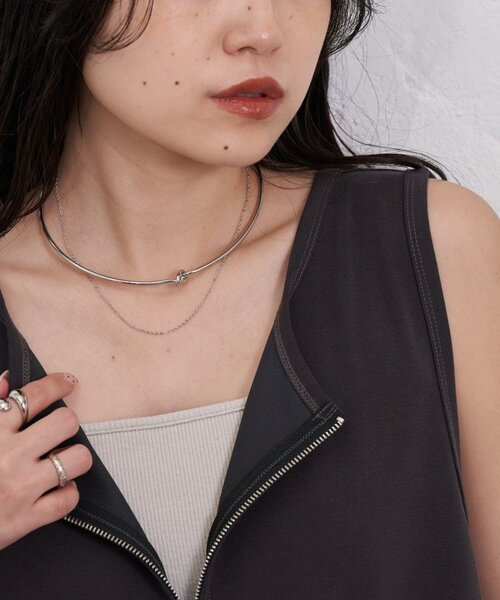 CIAOPANIC TYPY(チャオパニックティピー)の「: lil2連ねじりチョーカー(ネックレス・レディース・シルバー/ゴールド・ONE SIZE)」の3枚目の写真
